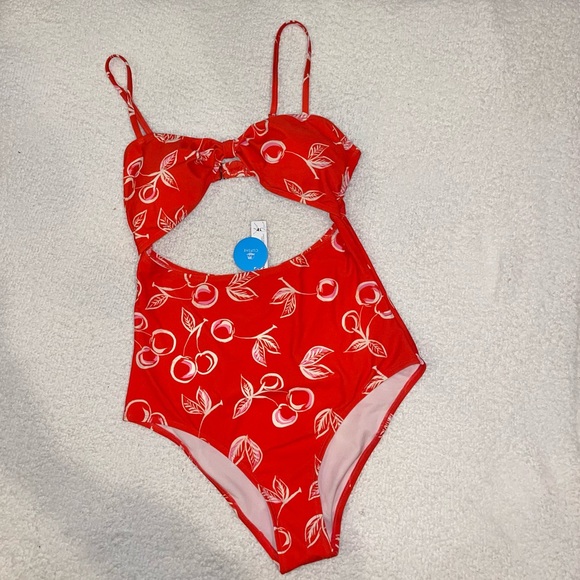 New Cupshe cherry print cutout one piece swimsuit - Picture 1 of 7